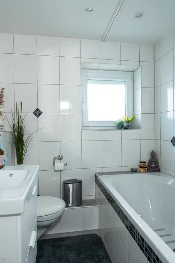 #1 Modernes Zimmer Mit Pool Und Garten Memmingen Exterior foto